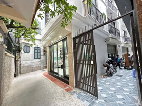 Chính chủ em bán nhà riêng căn góc 33m2 ở Bùi Xương Trạch - Khương Đình - Thanh Xuân