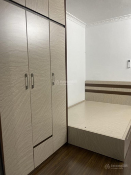 CHỈ 3.95 tỷ CÓ NHÀ 5 TẦNG - MẶT PHỐ - TX- KINH DOANH SẦM UẤT- Ô TÔ ĐI VÈO VÈO - GIÁ BÌNH DÂN