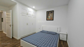 Chủ nhà cần bán gấp CHCC R3 Goldmark City - T36 83m2 2 ngủ 2 vệ sinh. đầy đủ đồ. Giá 5.650 tỷ