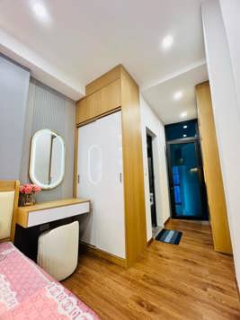 KHÂM THIÊN - ĐỐNG ĐA - NHỈNH 3 TỶ - 4 TẦNG - SỔ RIÊNG - DIỆN TÍCH 22M - OTO CÁCH 15M - NGÕ TRƯỚC NHÀ 3 GÁC ĐUA - KINH DOANH TỐT