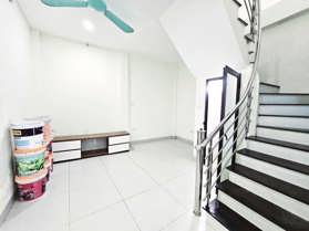 Chủ cần b,án nhanh, giảm chào còn 4,29 tỷ. Lô góc 35m2 Mỹ Đình cực hiếm - công năng đỉnh chóp, ba gác tận cửa🍀