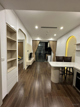 Cần tiền chính chủ bán cắt lỗ 200tr bán căn 1PN + bên Imperia Smart City giá 2.85 tỷ, đẹp như tranh