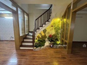 Nhà đẹp phố Trương Công Định diện tích 50m2, 4 tầng, mặt tiền 4m, giá 10 tỷ 900, ô tô đỗ cửa