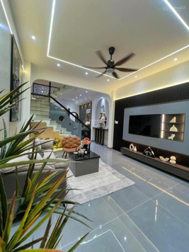 Giảm chào 300tr bán gấp nhà Ỷ La - Dương Nội,Hà Đông, sát KĐT Geleximco, ô tô nhỏ đỗ cửa, ngõ thông