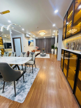 Chính chủ cần bán gấp căn hộ 1N1VS,52m2, tại Mỹ Đình Pearl giá 3,7 tỷ LH: 0876 913 483