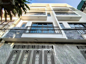 Bán nhà đẹp 02 mặt thoáng 32/35m2x5T, giá 5.2 tỷ, Mậu Lương