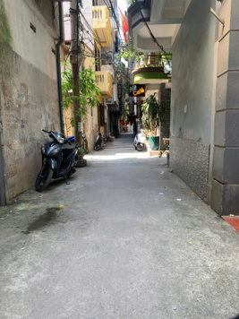 Bán đất tại Hoa Bằng, Cầu Giấy. DT 53m2 - MT 3,3m khu phân lô oto 2 mặt ngõ trước sau. Giá 10,5 tỷ