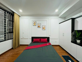 Bán nhà Định Công Thượng, DT 50m2, 5 tầng, dòng tiền 45 triệu/th, sổ vuông, giá 8.16 tỷ, có TL