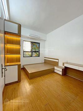 Bán CH đẹp N09B1 Thành Thái, 87m2 giá loanh quanh 6,5 có thương lượng, nội thất mới đẹp. 3PN, 2WC