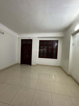 Bán nhà phân lô Cầu Giấy - ôtô - kinh doanh - 67m2 - 4,5m mặt tiền - chỉ 16,5 tỷ