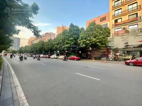 BÁN TOÀ NHÀ NGUYỄN VĂN HUYÊN, TRỤ SỞ KINH DOANH, 8LÀN OTO, VỈA HÈ 8M, 10 TẦNG 188M 150TỶ 0336 712 506