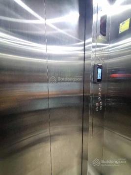 Bán nhà mặt phố Lạc Trung DT: 71 m2 *7T * MT 5,2m giá chỉ hơn 24 tỷ