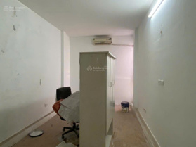 Hàng hiếm - trung tâm Cầu Giấy 32m2 x 5 tầng chưa đến 6 tỷ