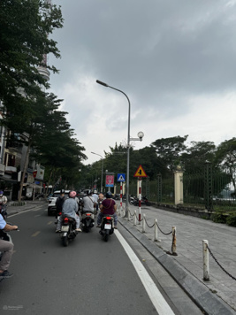 Bán nhà Nguyễn Đình Chiểu 5 tầng 4 căn hộ dt 66m2 ô chờ thang máy cách mặt phố 20m nhỉnh 12 tỷ