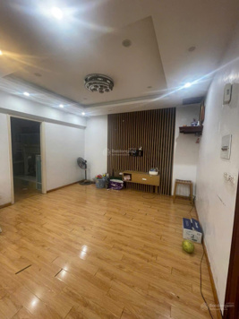 Bán căn hộ chung cư Nơ 3 Pháp Vân mặt đường Trần Thủ Độ, sổ đỏ chính chủ 80,6m2, vị trí đẹp