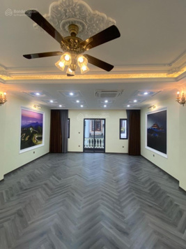 Bán nhà bùi huy bích 45m2 x 6T phân lô ô tô vào nhà, thang máy, full nội thất, đẳng cấp thương gia