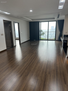 Chính chủ uỷ quyền nhượng lại căn góc số 12 view hồ dự án Green Diamond 93 Láng Hạ