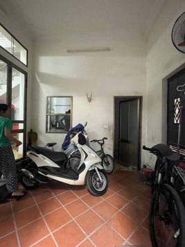 Hoàng Như tiếp 50 m, 3 tầng, Mt 5 m, giá 4,x tỷ.