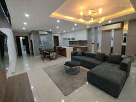 Chính chủ bán căn hộ 3PN Center Point, 110 Cầu Giấy, DT 127m2, sẵn sổ, đầy đủ nội thất