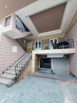 Chính chủ bán nhà mặt phố 180m2, mặt tiền 7.5 mét view trọn sông Hồng giá chỉ 51.5 tỷ 0903 432 828