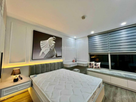 Chủ bán căn chung cư 18T1, Trung Hòa Nhân Chính, Cầu Giấy 3PN, full đồ giá 7.15 tỷ: 0981,129,026