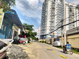 Nhà nát 130.6m2 chỉ 11,5tỷ. Mặt tiền đường Số 8, Linh Trung, Thủ Đức. Đối diện trường TH Hoàng Diệu