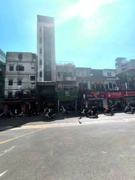 Chính chủ, bán nhà Vĩnh Tuy, Hai Bà Trưng, DT 142m2 hiện đang cho thuê hơn 40tr/tháng, sổ đỏ đầy đủ