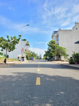 Thanh lí Nền đẹp 1tỷ950 ngay Mặt tiền Ngô Chí Quốc KDC Bình Chiểu, Thủ Đức sổ riêng từng nền