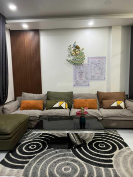 Chính chủ cần bán nhà Royal Park Thủy Vân, 3 tầng, full nội thất, 0941 765 799