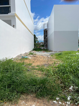 Bán gấp 2 nền đất đường Phạm Hùng, gần chợ Trung An, giá 420 triệu