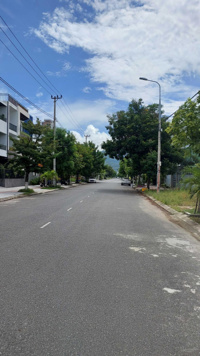 Lô góc Lý Nhật Quang 150m2 ngang 8m Đông Nam đẹp rẻ