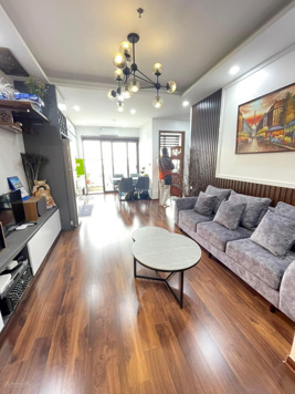 Tôi cần bán chung cư FLC Star Tower căn góc 100m2, 3 ngủ, 2 VS nhỉnh 4 tỷ