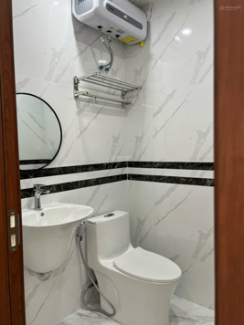 Chính chủ cần bán căn hộ chung cư E3B - Vũ Phạm Hàm 3 phòng ngủ đã sửa đẹp