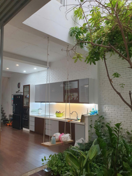 Bán gấp nhà đẹp 2 tầng full nội thất đường 7m5 gần Đỗ Anh Hàn và chợ An Hải Bắc. Khu dân trí gía rẻ