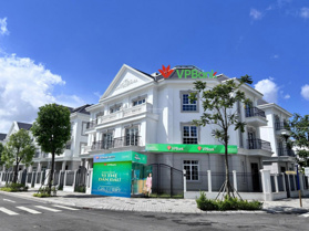 Bán gấp biệt thự kinh doanh đỉnh nhất Gia Lâm, đường lớn DTSD 350m2, MT 11m, Giá 36 tỷ