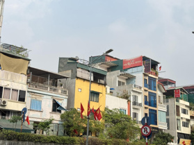 Chính chủ - Bán nhà mặt phố 62 Nghi Tàm 77m2 mặt phố dòng tiền sinh lời cao