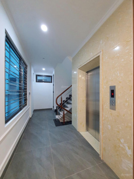 Bán nhà Duy Tân, Cầu Giấy, 60m2, 7 tầng thang máy, full nội thất, ở hoặc KDVP, nhỉnh 20 tỷ