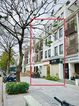 Cần bán liền kề 99m đẹp giá 30 tỷ tại The Manor Central Park