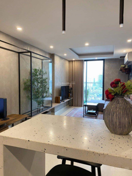 Chính chủ cần bán gấp căn 2 ngủ ban công đông nam view hồ điều hoà D''Capitale. Giá chỉ 5,8 tỷ