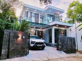 Villa sân vườn full nội thất xịn xò kiệt 69 Lê Ngô Cát gần Trường Tiểu Học Thủy Xuân