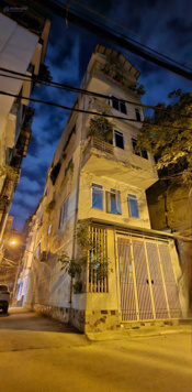 Bán nhà phân lô 3 mặt thoáng ô tô tránh Phố Hoàng Quốc Việt 62m2 5 tầng giá 18,x tỷ có Thương Lượng