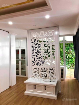 Cần bán CHCC Central Garden Quận 1. Duplex, DT: 136m2 3PN, 3WC. Giá: 5.3 tỷ. LH: 0909 455 485 Trung