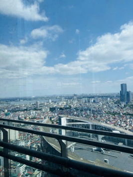 Penhouse thông tầng 2400m2, tòa FLC 265 cầu giấy. 70tr/m2