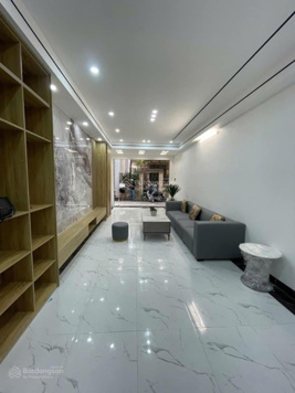 Bán nhà mới 6 tầng thang máy phân lô Phùng Chí Kiên, Cầu Giấy 44m2 MT 3.9m giá nhỉnh 14 tỷ