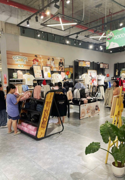 Tòa nhà Center mặt phố Cầu Giấy - Trung tâm vip - Kinh doanh đỉnh - DT 150m2 x 3 tầng - MT 8m