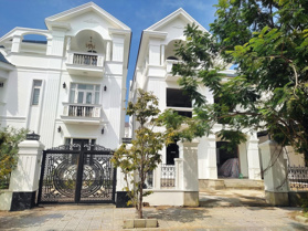 Biệt thự Phú Mỹ An mẫu đơn lập 210m 12.6 tỷ