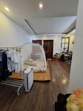 Bán nhà hai mặt thoáng, 46m2 x 5 tầng, mt 4 m ngõ Hoàng Quốc Việt - Nghĩa Đô, Cầu Giấy .Giá 9,2 tỷ.