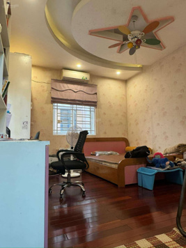 Biệt thự sang trọng giá 45 tỷ VND tại đường Linh Đàm, Hà Nội