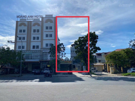 Chính chủ bán siêu phẩm cực đẹp đầu đường Phạm Văn Đồng - Huế - ngang 10m/407m2 quý hiếm