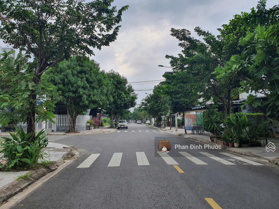 Chính chủ gửi bán vài lô đất đường Vũ Xuân Thiều, Trục thông, gần cầu Hòa xuân